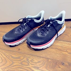 Hoka One One Clifton 7